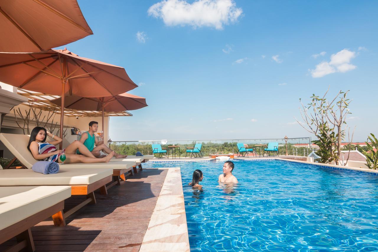 อณาจักร อังกอร์ เรสซิเดนซ์ Hotel เสียมราฐ ภายนอก รูปภาพ