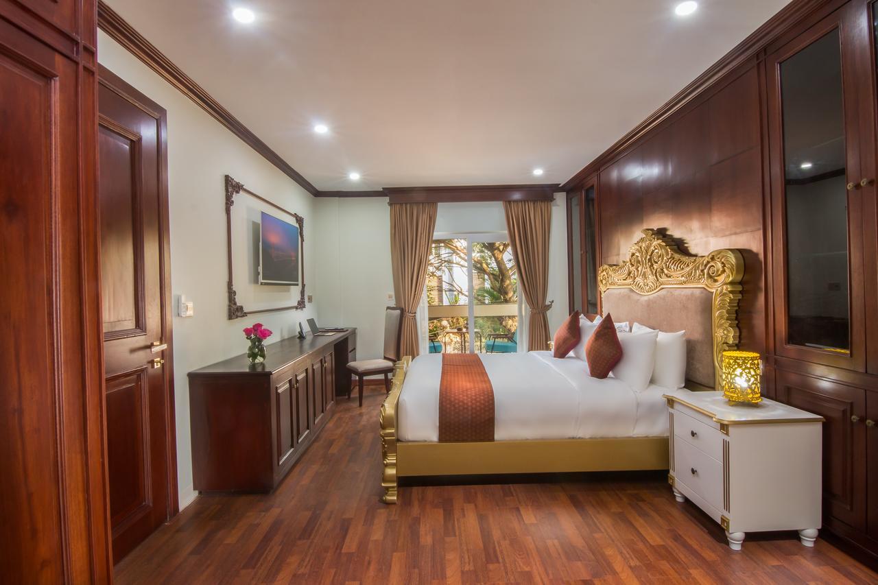 อณาจักร อังกอร์ เรสซิเดนซ์ Hotel เสียมราฐ ภายนอก รูปภาพ