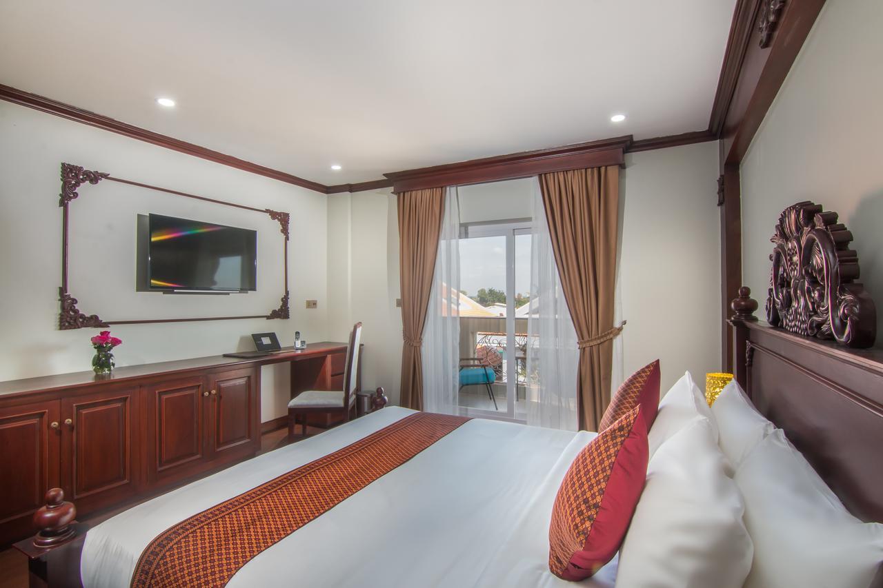 อณาจักร อังกอร์ เรสซิเดนซ์ Hotel เสียมราฐ ภายนอก รูปภาพ